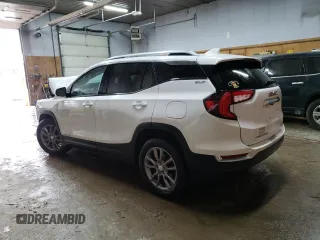2022 GMC Terrain SLT with VIN 3GKALVEV0NL108954, listed as a Copart auction lot 85035874 with 42,407 mi miles and Salvage Title. Bid and sale history available at carsss.com. Image 2.