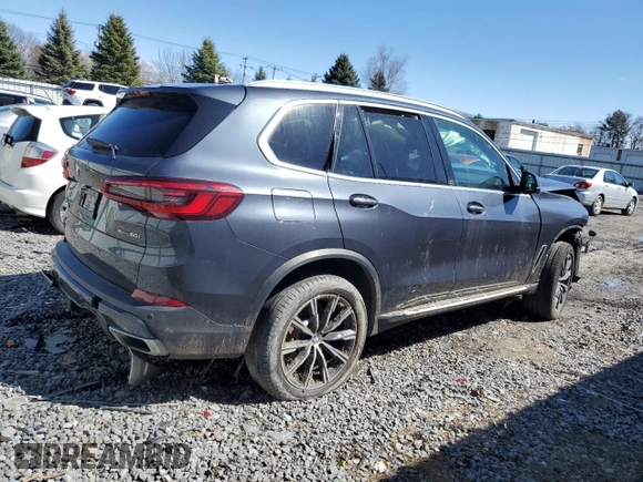 2020 BMW X5 z VIN 5UXJU2C04LLN68043, wystawiony jako Copart lot #49977365 z przebiegiem Nie podano mil oraz Szkoda całkowita • Salvage title. Historia ofert i sprzedaży dostępna na DreamBid. Obrazek 3.