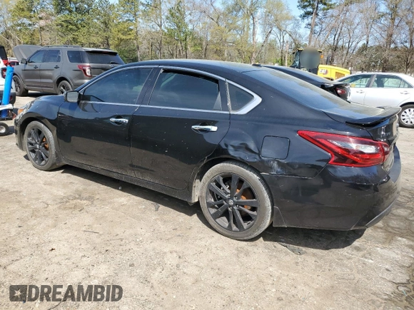 2018 Nissan Altima 2.5 S with VIN 1N4AL3AP7JC255405, listed as a Copart auction lot 50826425 with 165,941 mi miles and Clean Title. Bid and sale history available at carsss.com. Image 2.