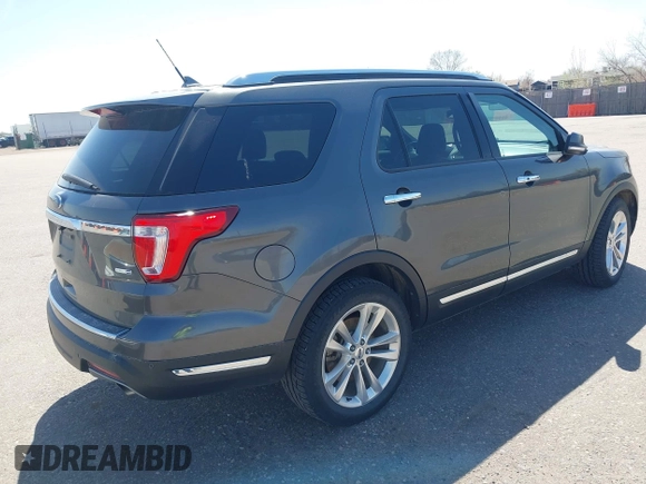2019 Ford Explorer Limited z VIN 1FM5K8FH4KGA89296, wystawiony jako IAAI lot #41968541 z przebiegiem 115 712 mil mil oraz . Historia ofert i sprzedaży dostępna na DreamBid. Obrazek 4.