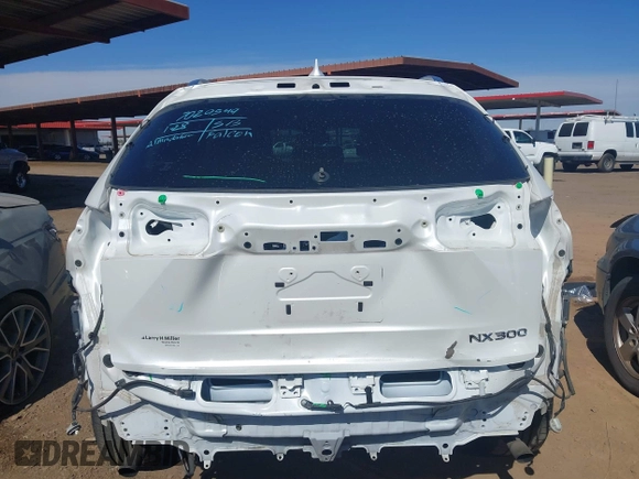 2018 Lexus NX 300 z VIN JTJYARBZ9J2114016, wystawiony jako IAAI lot #41600599 z przebiegiem 106 012 mil mil oraz . Historia ofert i sprzedaży dostępna na DreamBid. Obrazek 17.