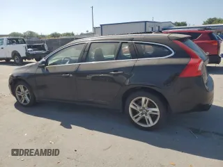 2015 Volvo V60 T5 Drive-E Premier with VIN YV140MEB1F1199057, listed as a Copart auction lot 52538015 with 179,560 mi miles and Clean Title. Bid and sale history available at carsss.com. Image 2.
