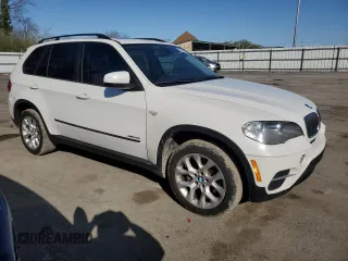 2013 BMW X5 xDrive35i with VIN 5UXZV4C57D0B19629, listed as a Copart auction lot 52583055 with 169,580 mi miles and Clean Title. Bid and sale history available at carsss.com. Image 4.