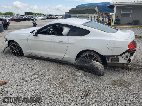 2015 Ford Mustang EcoBoost z VIN 1FA6P8TH7F5306748, wystawiony jako Copart lot #54726725 z przebiegiem 226 055 mil mil oraz Szkoda całkowita • Salvage title. Historia ofert i sprzedaży dostępna na DreamBid. Obrazek 2.