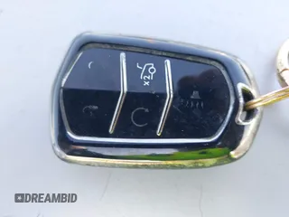 2016 Cadillac CTS-V z VIN 1G6A15S66G0150126, wystawiony jako IAAI lot #41638938 z przebiegiem Nie podano mil oraz . Historia ofert i sprzedaży dostępna na DreamBid. Obrazek 11.