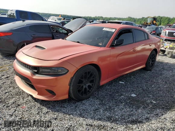 2017 Dodge Charger R/T z VIN 2C3CDXCT4HH660716, wystawiony jako Copart lot #57270385 z przebiegiem 161 775 mil mil oraz Czysty tytuł • Clean title. Historia ofert i sprzedaży dostępna na DreamBid. Obrazek 1.