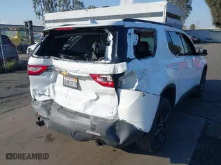 2019 Chevrolet Traverse LT Leather with VIN 1GNERHKW9KJ202609, listed as a IAAI auction lot 41461182 with 62,436 mi miles. Bid and sale history available at carsss.com. Image 18.