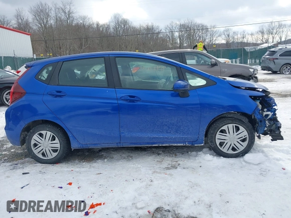 2020 Honda Fit LX z VIN 3HGGK5H43LM716911, wystawiony jako IAAI lot #41410480 z przebiegiem 71 983 mil mil oraz . Historia ofert i sprzedaży dostępna na DreamBid. Obrazek 14.