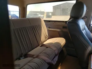 1992 Ford Bronco Custom with VIN 1FMEU15HXNLA27805, listed as a Copart auction lot 59922174 with 0 mi miles and Salvage Title. Bid and sale history available at carsss.com. Image 11.