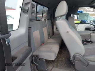 2011 Ford F-350 with VIN 1FT7X3B6XBEB57439, listed as a IAAI auction lot 41434952 with 305,000 mi miles and . Bid and sale history available at DreamBid. Image 8.