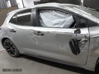 2021 Toyota Corolla Hatchback SE with VIN JTND4MBE1M3106771, listed as a IAAI auction lot 41444053 with 101,161 mi miles. Bid and sale history available at carsss.com. Image 13.