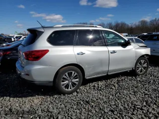2017 Nissan Pathfinder SV with VIN 5N1DR2MN9HC664487, listed as a Copart auction lot 44526715 with 0 mi miles and Salvage Title. Bid and sale history available at carsss.com. Image 3.