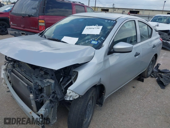 2017 Nissan Versa SV with VIN 3N1CN7AP0HL908677, listed as a IAAI auction lot 42094739 with Not provided miles and . Bid and sale history available at DreamBid. Image 2.