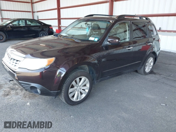 2013 Subaru Forester X Limited with VIN JF2SHAEC1DH426928, listed as a IAAI auction lot 41965218 with 117,521 mi miles and . Bid and sale history available at DreamBid. Image 2.
