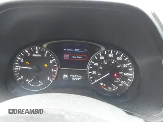 2013 Nissan Pathfinder Platinum with VIN 5N1AR2MM3DC678325, listed as a IAAI auction lot 42699635 with 145,344 mi miles and . Bid and sale history available at DreamBid. Image 7.