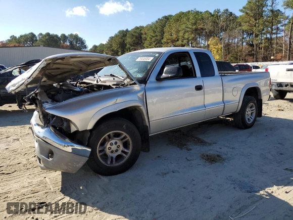 2003 Dodge Dakota SLT with VIN 1D7HL42N53S266476, listed as a Copart auction lot 79446004 with 139,911 mi miles and Salvage Title. Bid and sale history available at carsss.com. Image 1.