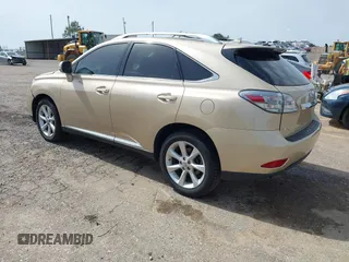 2010 Lexus RX 350 z VIN 2T2ZK1BA0AC019373, wystawiony jako IAAI lot #42262437 z przebiegiem 143 559 mil mil oraz . Historia ofert i sprzedaży dostępna na DreamBid. Obrazek 3.