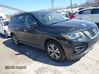 2019 Nissan Pathfinder SV with VIN 5N1DR2MMXKC578779, listed as a IAAI auction lot 41767421 with 121,985 mi miles. Bid and sale history available at carsss.com. Image 1.
