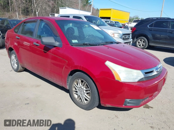 2010 Ford Focus SE with VIN 1FAHP3FN0AW140735, listed as a IAAI auction lot 42047640 with 177,768 mi miles. Bid and sale history available at carsss.com. Image 1.