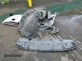 2016 Audi Q3 Premium Plus z VIN WA1BFCFS9GR005327, wystawiony jako Copart lot #50389585 z przebiegiem 105 616 mil mil oraz Szkoda całkowita • Salvage title. Historia ofert i sprzedaży dostępna na DreamBid. Obrazek 12.