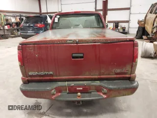 1998 GMC Sonoma with VIN 1GTCS1441WK525558, listed as a IAAI auction lot 41843642 with 99,425 mi miles and . Bid and sale history available at carsss.com. Image 8.