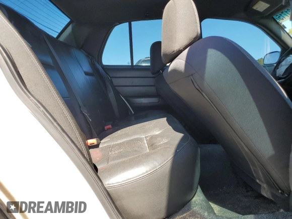 2008 Ford Police Interceptor с VIN 2FAFP71V98X178713, выставлен на аукционе Copart как лот 48131715 с пробегом 125 996 миль миль и Списание • Salvage title. История ставок и продаж доступна на DreamBid. Изображение 10.
