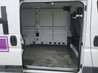 2018 Ram ProMaster Cargo with VIN 3C6TRVAG9JE147302, listed as a Copart auction lot 43980375 with 100,841 mi miles and . Bid and sale history available at DreamBid. Image 11.