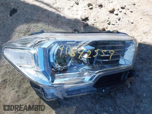 2017 Toyota Tacoma SR z VIN 5TFRX5GN9HX093461, wystawiony jako IAAI lot #41892559 z przebiegiem 159 986 mil mil oraz . Historia ofert i sprzedaży dostępna na DreamBid. Obrazek 12.