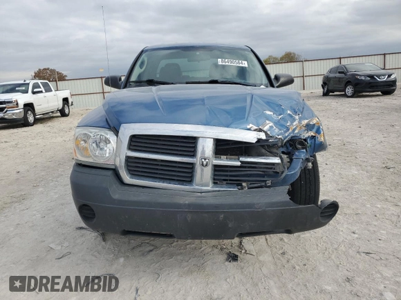 2005 Dodge Dakota ST with VIN 1D7HE28K65S250141, listed as a Copart auction lot 86490584 with 217,766 mi miles and Salvage Title. Bid and sale history available at DreamBid. Image 5.