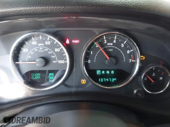 2015 Jeep Wrangler Unlimited Altitude с VIN 1C4HJWEG2FL524914, выставлен на аукционе IAAI как лот 42257005 с пробегом 137 473 миль миль и . История ставок и продаж доступна на DreamBid. Изображение 7.