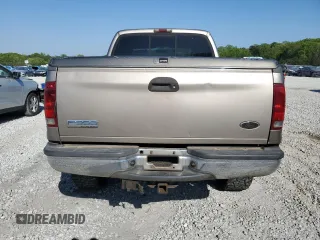 2003 Ford F-350 XL with VIN 1FTSW31F63EA39632, listed as a Copart auction lot 52947705 with 372,288 mi miles and Salvage title. Bid and sale history available at DreamBid. Image 6.