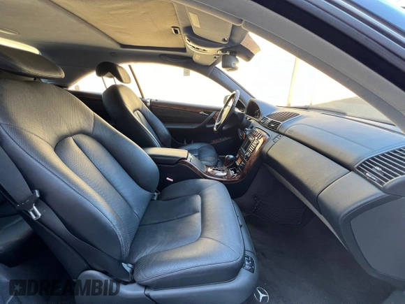 2002 Mercedes-Benz CL 500/600 z VIN WDBPJ75J12A028536, wystawiony jako Copart lot #46783965 z przebiegiem 28 608 mil mil oraz Czysty tytuł • Clean title. Historia ofert i sprzedaży dostępna na DreamBid. Obrazek 5.