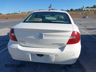 2006 Buick LaCrosse CXL with VIN 2G4WD582761300239, listed as a IAAI auction lot 40426504 with 1 mi miles. Bid and sale history available at carsss.com. Image 17.
