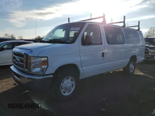2014 Ford Econoline Wagon XL with VIN 1FBSS3BL3EDB20939, listed as a Copart auction lot 43781415 with 143,741 mi miles and Clean Title. Bid and sale history available at carsss.com. Image 1.