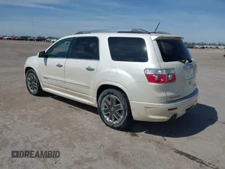 2012 GMC Acadia Denali with VIN 1GKKVTED3CJ388772, listed as a IAAI auction lot 41841072 with 246,889 mi miles. Bid and sale history available at carsss.com. Image 3.