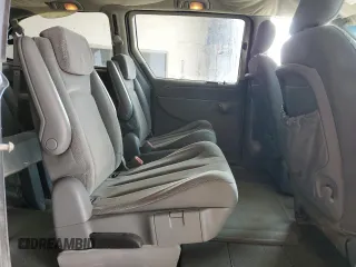 2006 Chrysler Town & Country LWB Touring with VIN 2A4GP54L56R781831, listed as a Copart auction lot 70298954 with 183,487 mi miles and Clean Title. Bid and sale history available at carsss.com. Image 11.