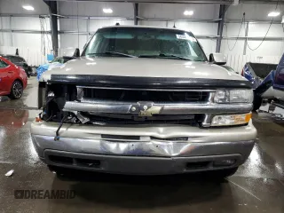 2005 Chevrolet Suburban LS with VIN 3GNFK16Z35G203233, listed as a Copart auction lot 56381734 with 234,378 mi miles and Salvage Title. Bid and sale history available at carsss.com. Image 5.