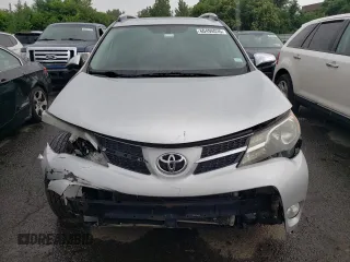 2013 Toyota RAV4 XLE with VIN JTMRFREVXD5016312, listed as a Copart auction lot 60490035 with 185,092 mi miles and Clean title. Bid and sale history available at DreamBid. Image 5.