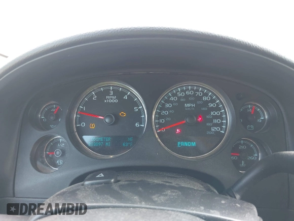 2010 Chevrolet Suburban LS with VIN 1GNUKHE34AR225345, listed as a IAAI auction lot 42106308 with 203,097 mi miles. Bid and sale history available at carsss.com. Image 7.