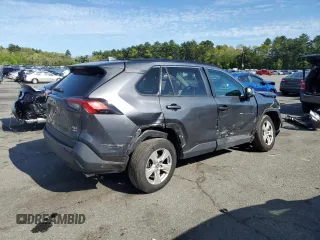 2020 Toyota RAV4 XLE z VIN 2T3P1RFV7LC097508, wystawiony jako Copart lot #56214145 z przebiegiem 90 074 mil mil oraz Szkoda całkowita • Salvage title. Historia ofert i sprzedaży dostępna na DreamBid. Obrazek 3.