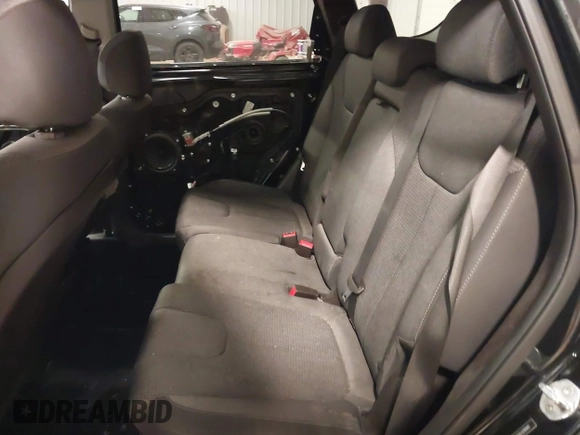 2020 Hyundai Santa Fe SE with VIN 5NMS2CAD1LH298441, listed as a IAAI auction lot 42333092 with 80,458 mi miles and . Bid and sale history available at DreamBid. Image 8.