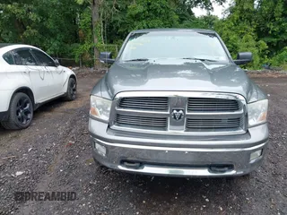 2009 Dodge 1500 Sport z VIN 1D3HV18T69S800254, wystawiony jako IAAI lot #42546649 z przebiegiem 189 541 mil mil oraz . Historia ofert i sprzedaży dostępna na DreamBid. Obrazek 12.