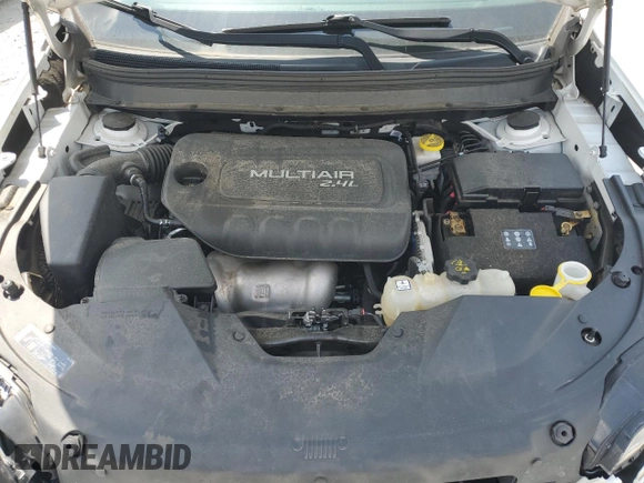 2019 Jeep Cherokee Latitude с VIN 1C4PJLCBXKD114772, выставлен на аукционе Copart как лот 54830985 с пробегом 105 976 миль миль и Списание • Salvage title. История ставок и продаж доступна на DreamBid. Изображение 12.