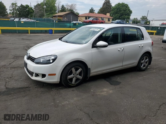 2014 Volkswagen Golf with VIN WVWDB7AJ0EW001424, listed as a Copart auction lot 62420115 with 69,109 mi miles and Salvage title. Bid and sale history available at DreamBid. Image 1.