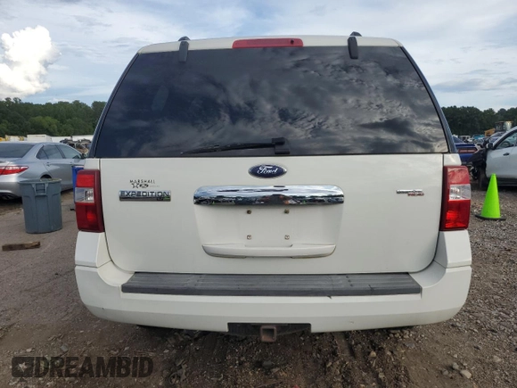 2008 Ford Expedition SSV with VIN 1FMFU155X8LA18097, listed as a Copart auction lot 65005515 with 212,954 mi miles and Clean title. Bid and sale history available at DreamBid. Image 6.