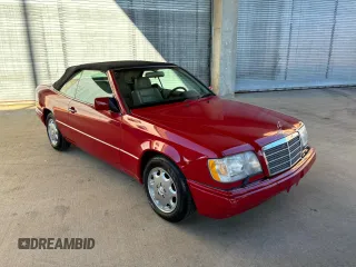 1995 Mercedes-Benz E Class with VIN WDBEA66E9SC279361, listed as a Copart auction lot 88114675 with 114,438 mi miles and Clean Title. Bid and sale history available at carsss.com. Image 14.