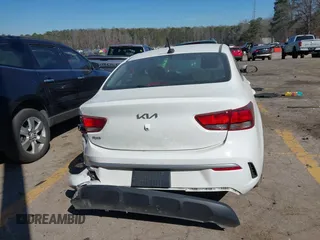 2022 Kia Rio S with VIN 3KPA24AD4NE434315, listed as a IAAI auction lot 41709976 with 65,000 mi miles and . Bid and sale history available at carsss.com. Image 15.