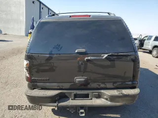 2006 Chevrolet Tahoe LS with VIN 1GNEC13V76R109139, listed as a Copart auction lot 70819274 with 179,717 mi miles and Salvage Title. Bid and sale history available at carsss.com. Image 6.