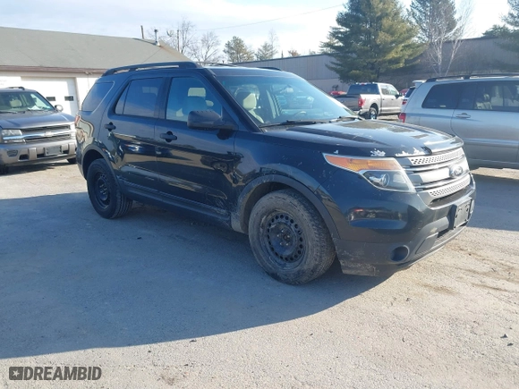 2013 Ford Explorer with VIN 1FM5K7B89DGA91158, listed as a IAAI auction lot 41767236 with 212,406 mi miles. Bid and sale history available at carsss.com. Image 1.