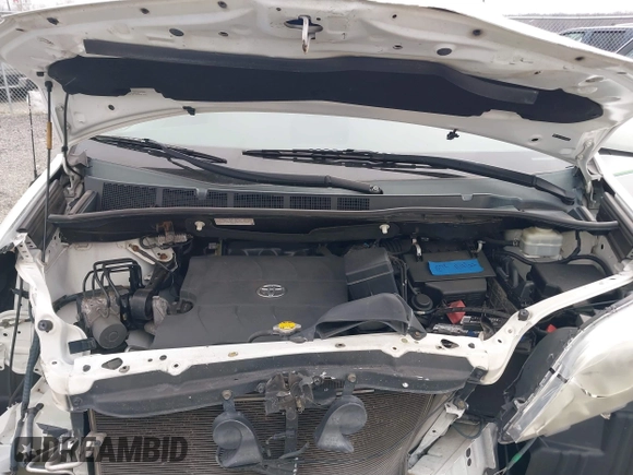 2013 Toyota Sienna LE with VIN 5TDJK3DC0DS066829, listed as a IAAI auction lot 41635076 with 205,808 mi miles and . Bid and sale history available at DreamBid. Image 10.